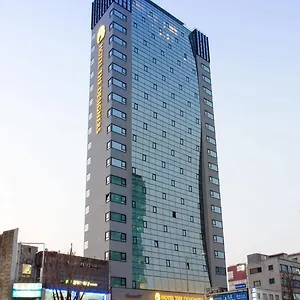 3* Hotel The Designers Station